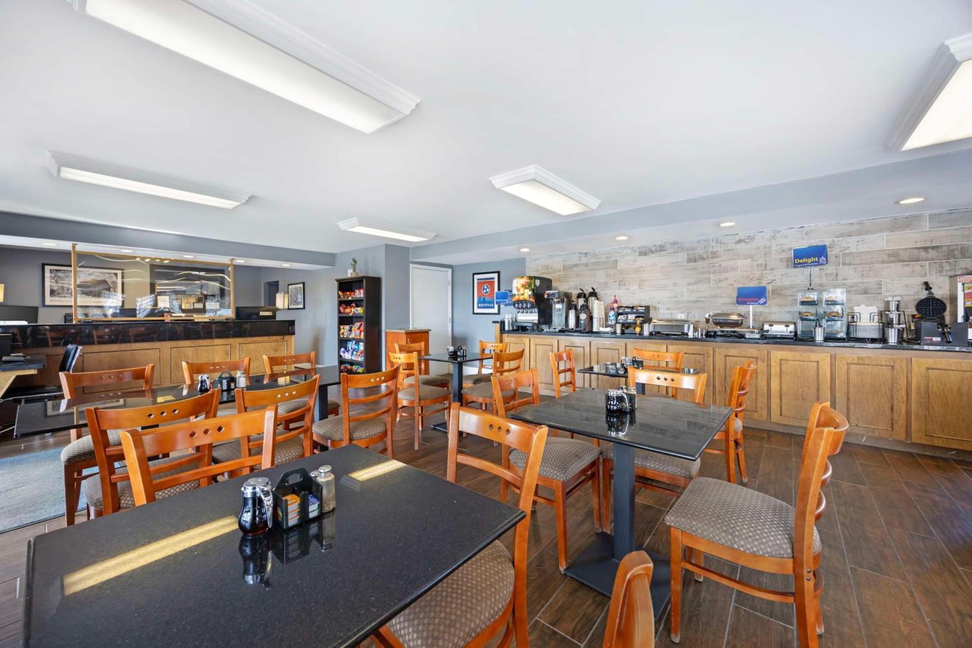 Best Western Диксън Екстериор снимка