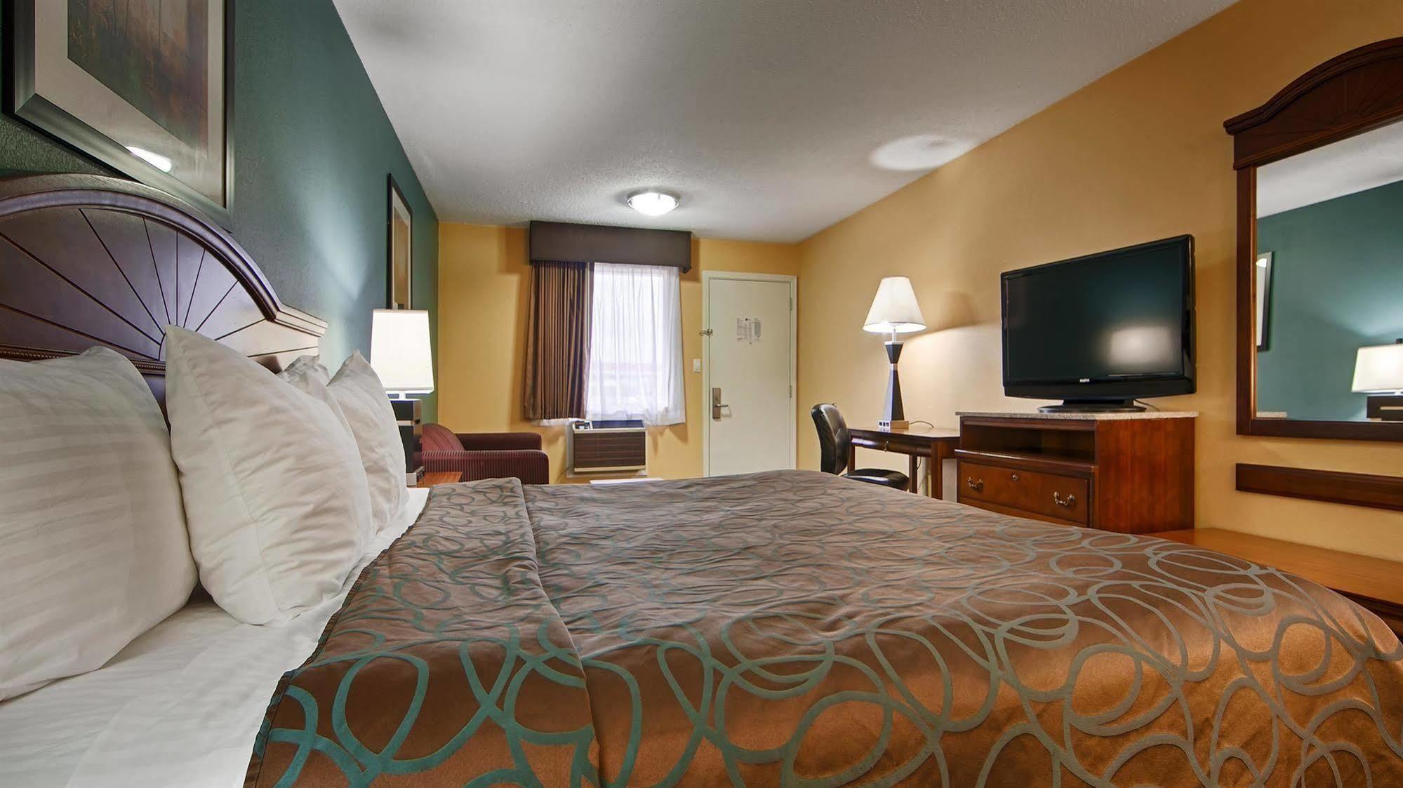 Best Western Диксън Екстериор снимка