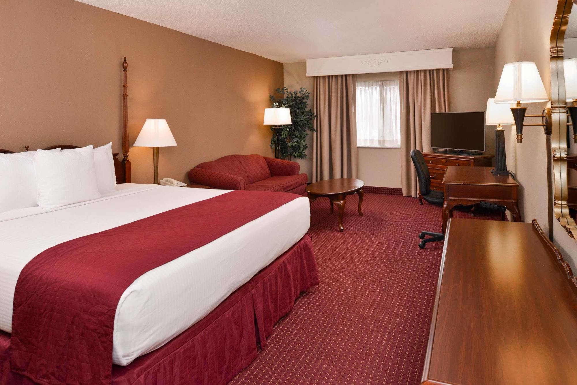 Best Western Диксън Екстериор снимка