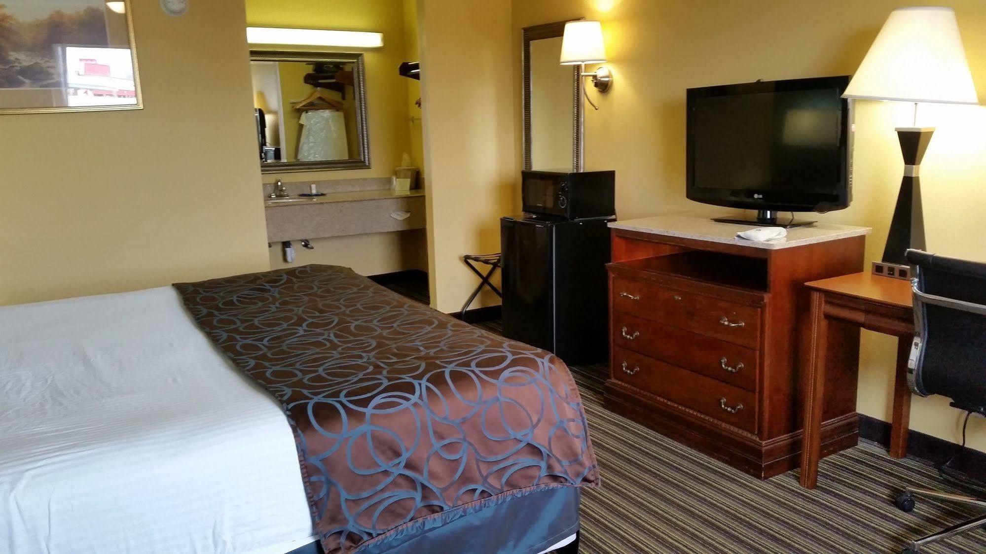 Best Western Диксън Екстериор снимка