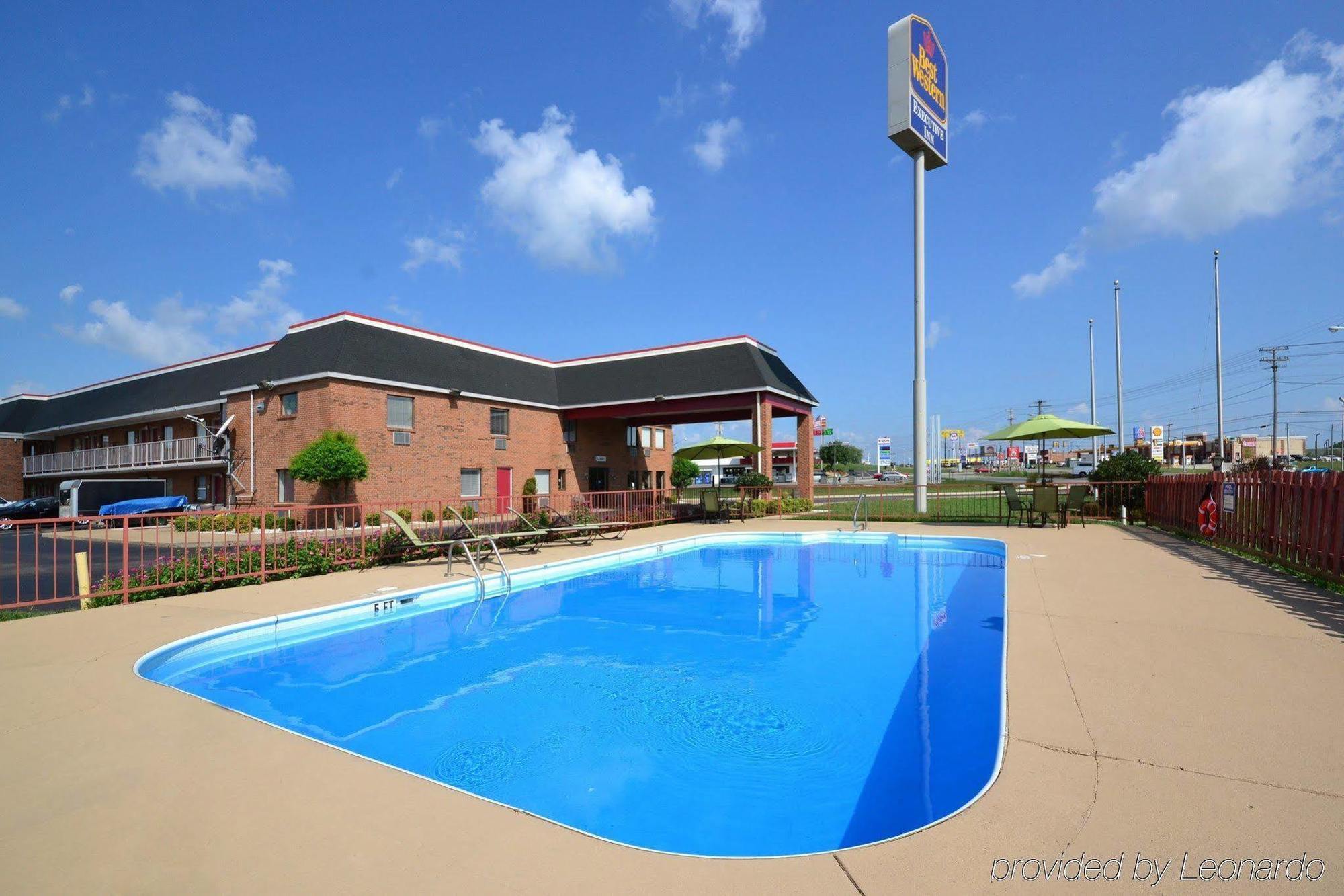 Best Western Диксън Екстериор снимка