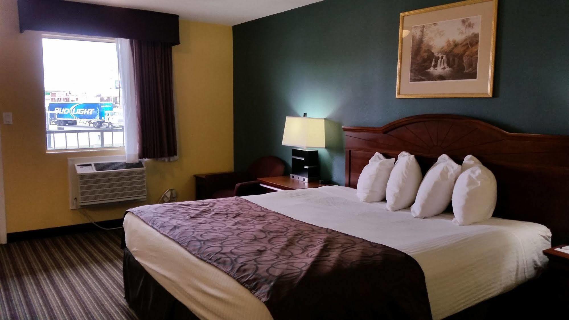 Best Western Диксън Екстериор снимка