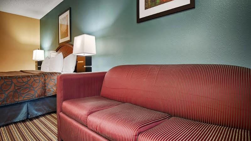 Best Western Диксън Екстериор снимка